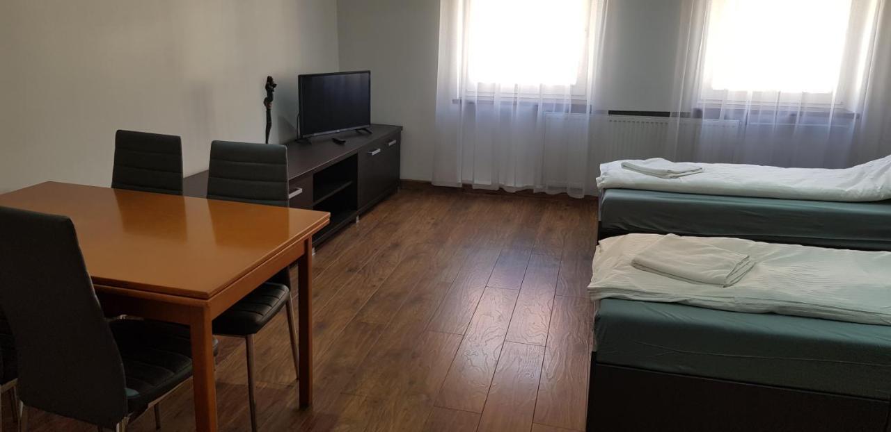 Apartamenty Bednarska 2A Гливице Экстерьер фото